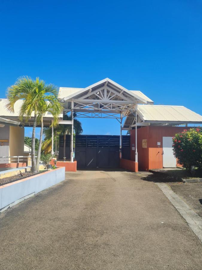 Studio Des Flots - Tartane Martinique 拉特里尼泰 外观 照片